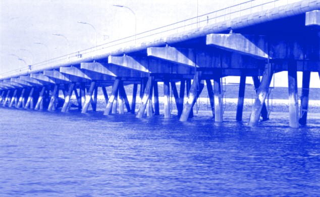 st